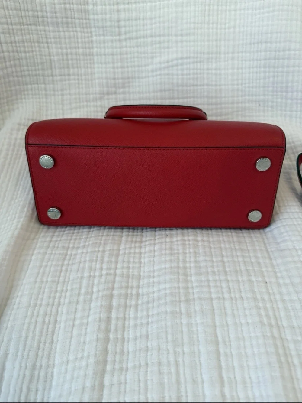Michael Kors Selma Red Saffiano Satchel with Top Handles - Picture 3 of 7